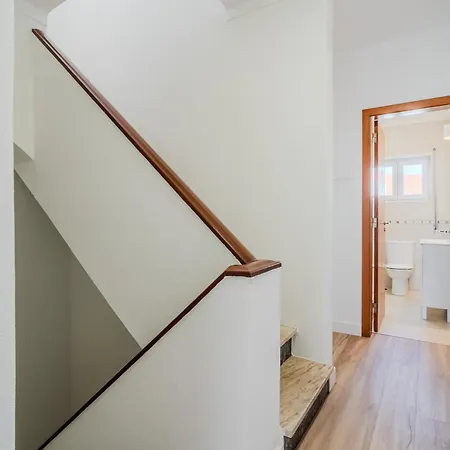 Casa Do Terraco - Center Of With Sea View Santa Cruz (Oeste)